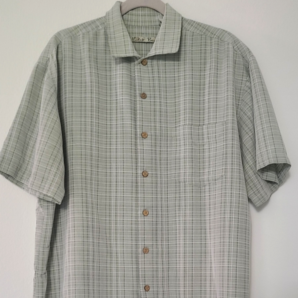 Mens xl button up Batek Bay casual dress shirt